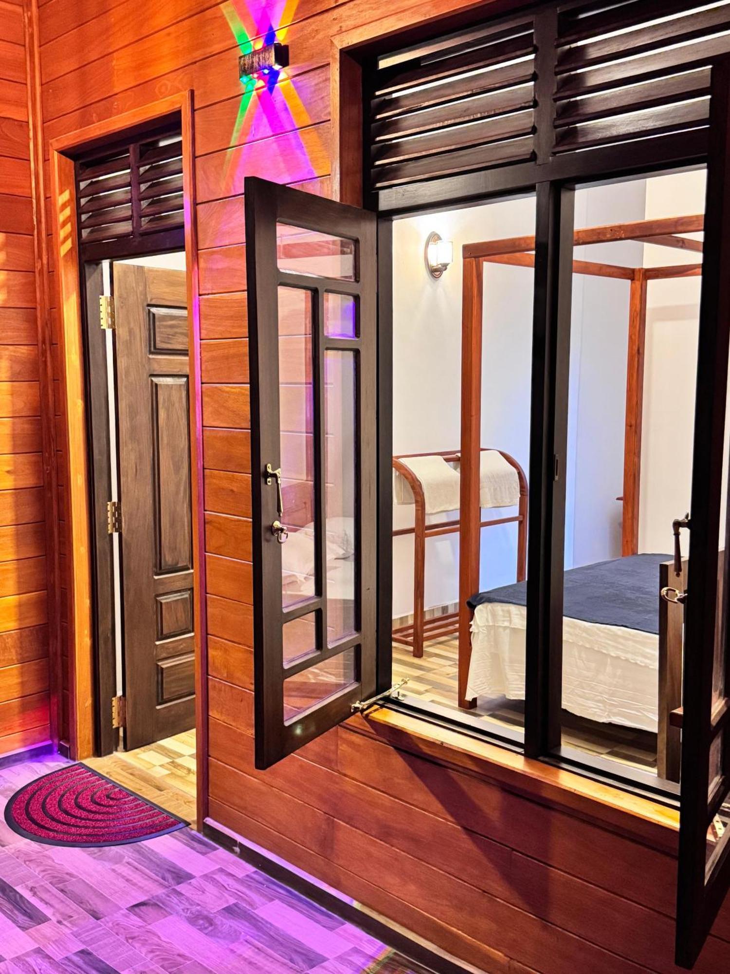 Sun Mount Adams Peak Hotel 3*